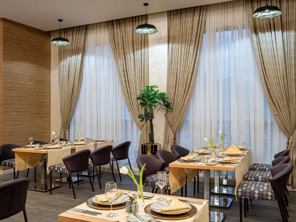 Novotel Makkah Thakher City Mecca Restoran foto